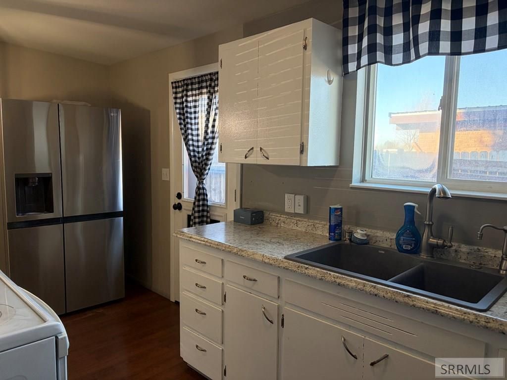 Image 7 of property listing at 225 Monte Vista Avenue, Idaho Falls, ID 83401