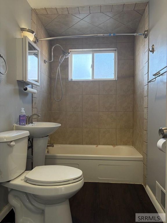 Image 8 of property listing at 225 Monte Vista Avenue, Idaho Falls, ID 83401