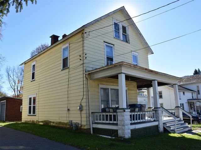 525 NORTH Street, Meadville, PA 16335