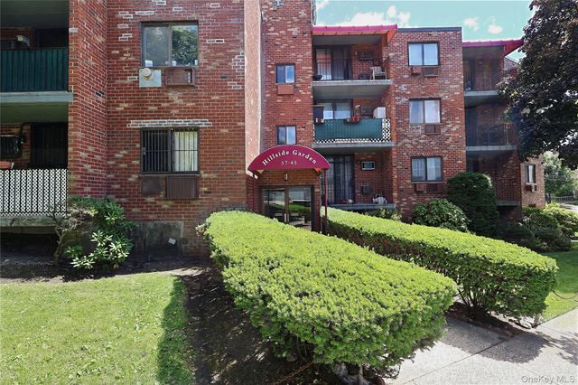 5745 74th Street 302, Middle Village, NY 11379