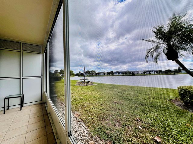 171 Chatham I, West Palm Beach, FL 33417