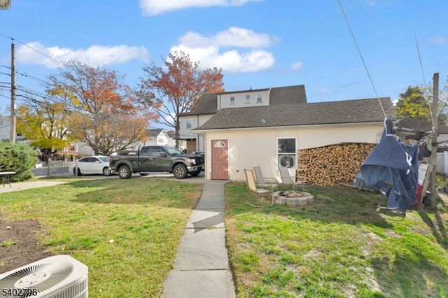 48 Main Ave, Wallington Boro, NJ 07057