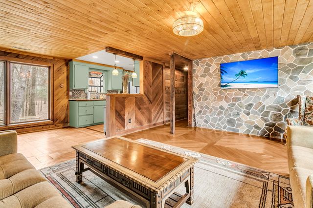 7769 Old Jacksonboro Road, Adams Run, SC 29426