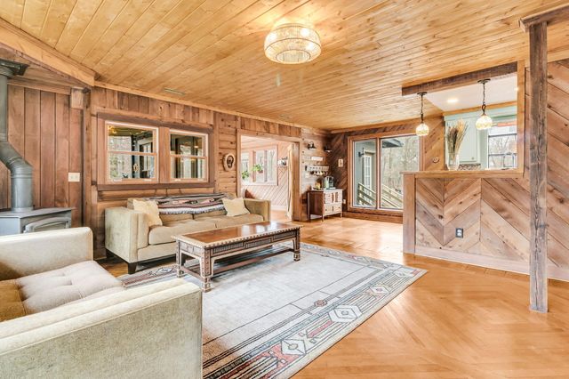 7769 Old Jacksonboro Road, Adams Run, SC 29426