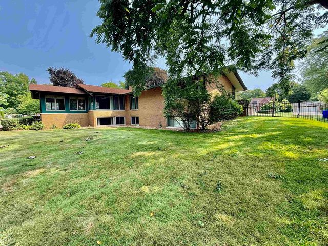 190 S Wilson Boulevard, Mount Clemens, MI 48043