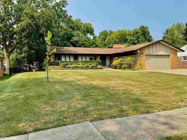 190 S Wilson Boulevard, Mount Clemens, MI 48043