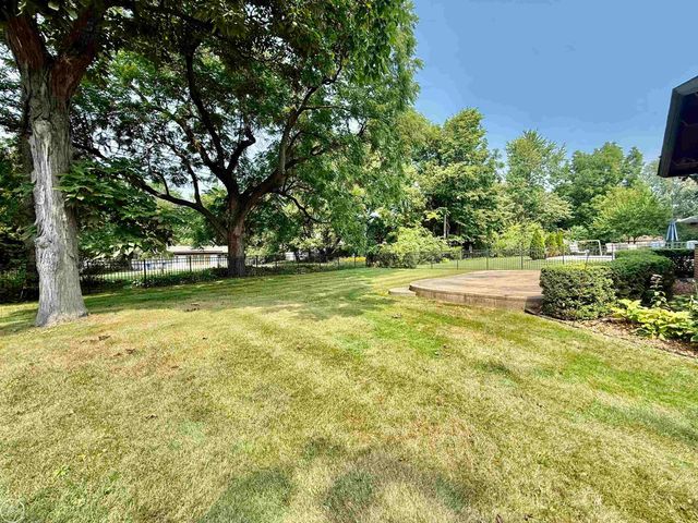 190 S Wilson Boulevard, Mount Clemens, MI 48043