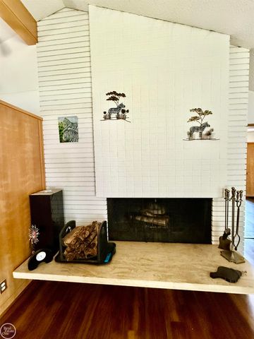 190 S Wilson Boulevard, Mount Clemens, MI 48043
