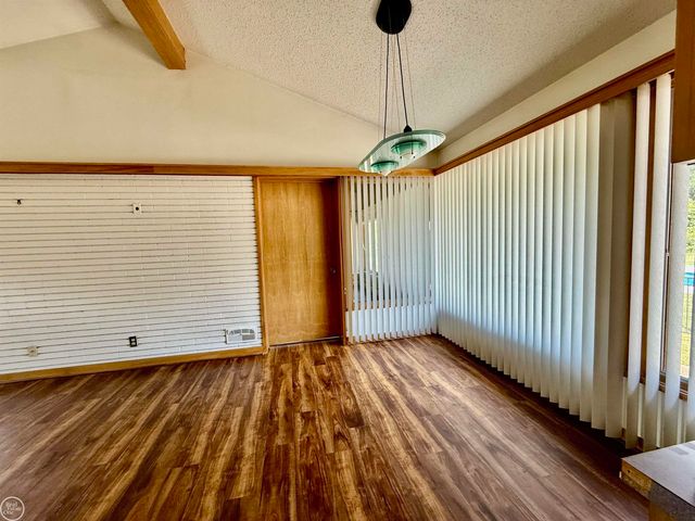 190 S Wilson Boulevard, Mount Clemens, MI 48043
