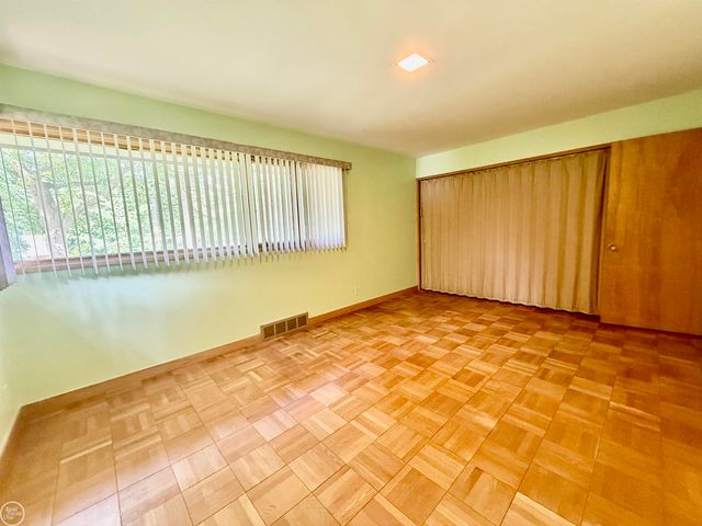 190 S Wilson Boulevard, Mount Clemens, MI 48043