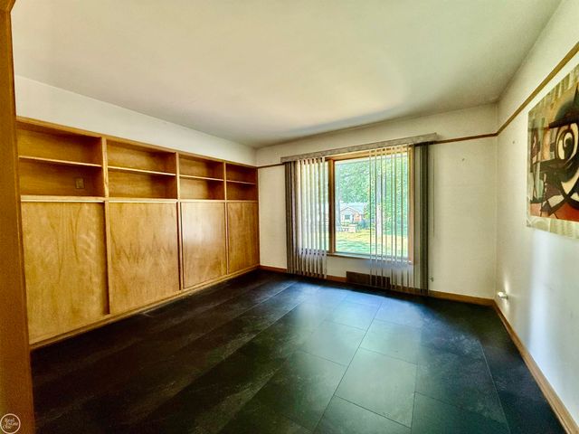 190 S Wilson Boulevard, Mount Clemens, MI 48043