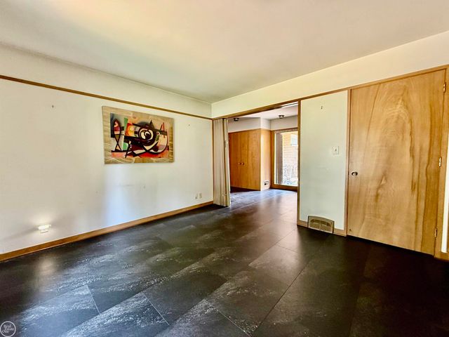 190 S Wilson Boulevard, Mount Clemens, MI 48043