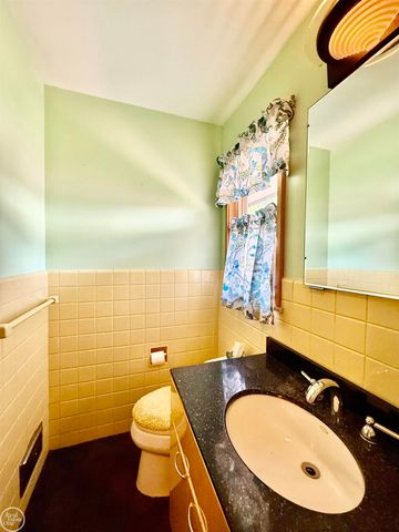 190 S Wilson Boulevard, Mount Clemens, MI 48043