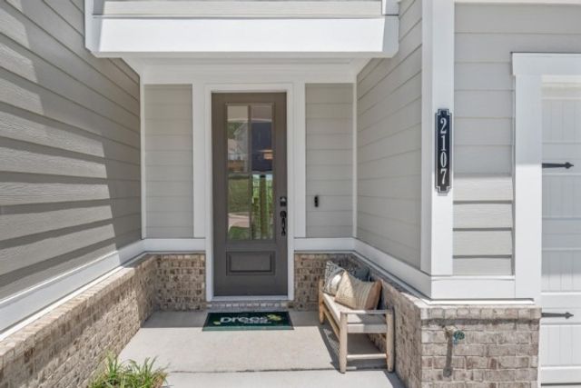 2202 Melk Lane, Columbia, TN 38401