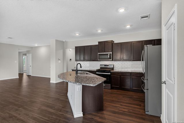 515 Diamond Shoals, Cibolo, TX 78108