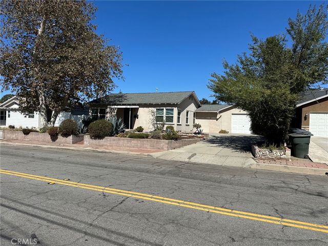 437 Cucamonga, Claremont, CA 91711