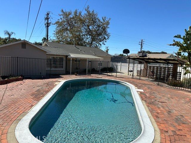 437 Cucamonga, Claremont, CA 91711