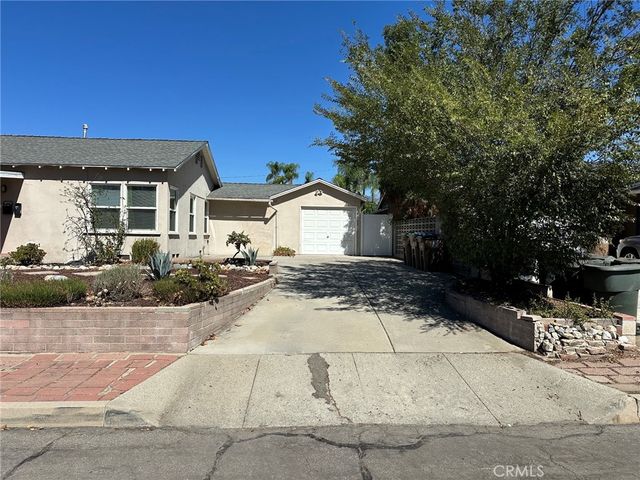 437 Cucamonga, Claremont, CA 91711