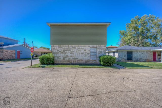 119 Carriage Square Drive, Bossier City, LA 71112