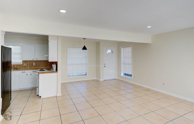 119 Carriage Square Drive, Bossier City, LA 71112