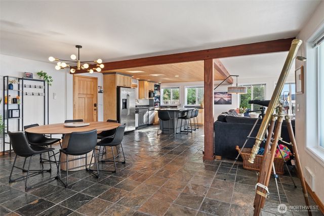 9451 E State Route 106, Union, WA 98592