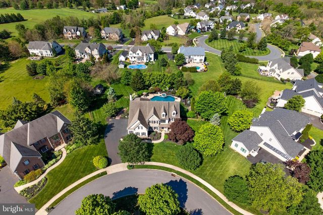 552 LONGFELLOW LN, Harleysville, PA 19438
