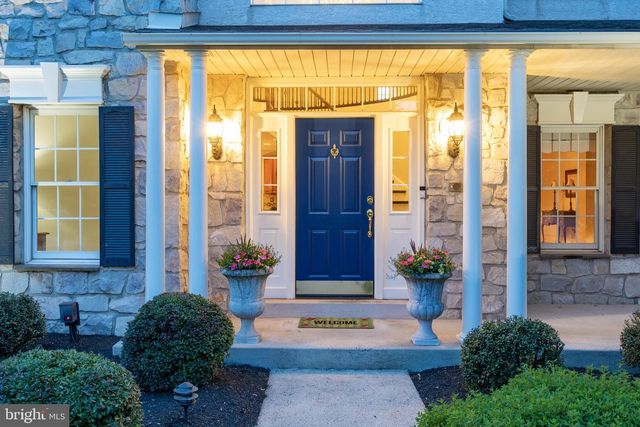 552 LONGFELLOW LN, Harleysville, PA 19438
