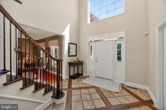 552 LONGFELLOW LN, Harleysville, PA 19438