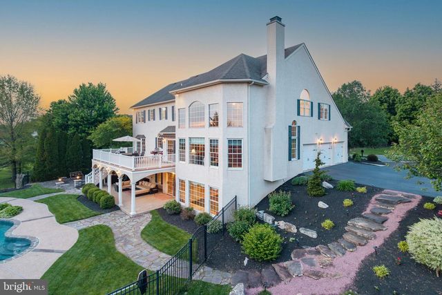 552 LONGFELLOW LN, Harleysville, PA 19438