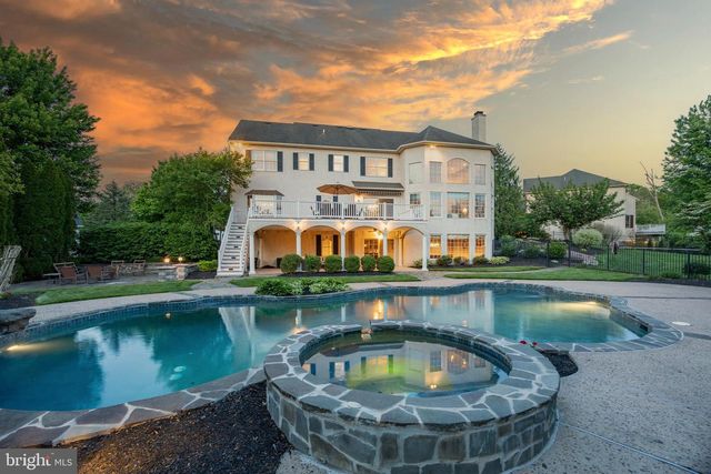 552 LONGFELLOW LN, Harleysville, PA 19438