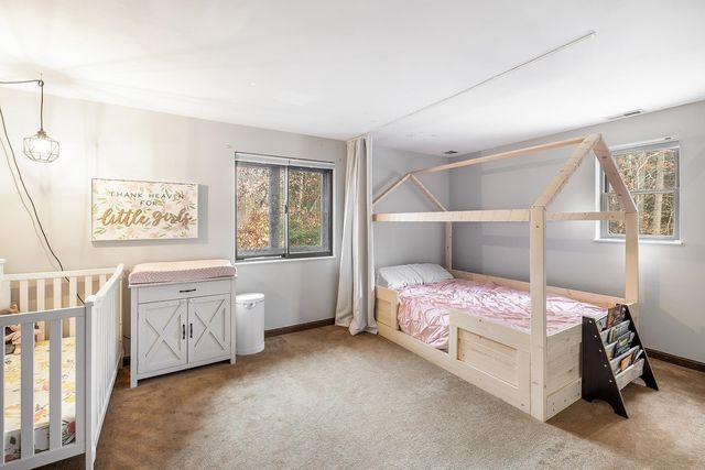 57 Center Road, Canterbury, NH 03224