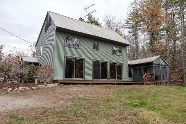 57 Center Road, Canterbury, NH 03224
