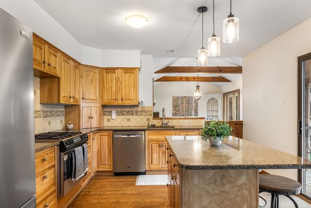 57 Center Road, Canterbury, NH 03224