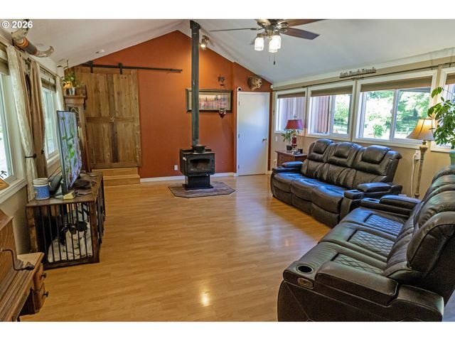 81908 COW CREEK Rd, Jewell, OR 97138