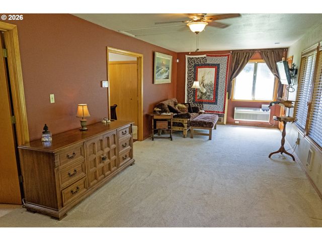81908 COW CREEK Rd, Jewell, OR 97138