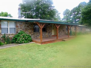 417614 E 1123 Road, Checotah, OK 74426