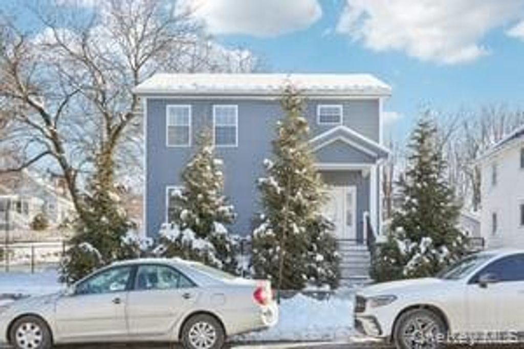 214 Prospect Street, Newburgh, NY 12550