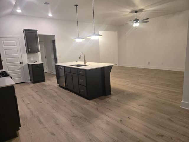 17705 E Horne Lane, Edmond, OK 73012