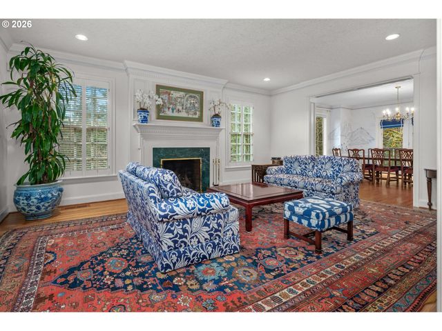 1439 Sw HIGHLAND Rd, Portland, OR 97221