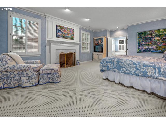 1439 Sw HIGHLAND Rd, Portland, OR 97221