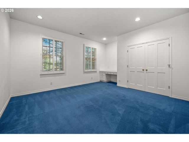 1439 Sw HIGHLAND Rd, Portland, OR 97221