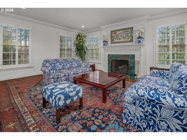 1439 Sw HIGHLAND Rd, Portland, OR 97221