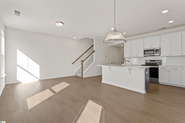 206 Toal Court, Greenville, SC 29611