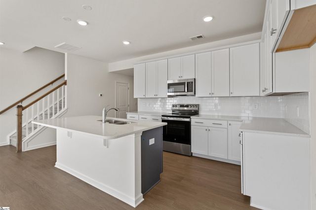 206 Toal Court, Greenville, SC 29611