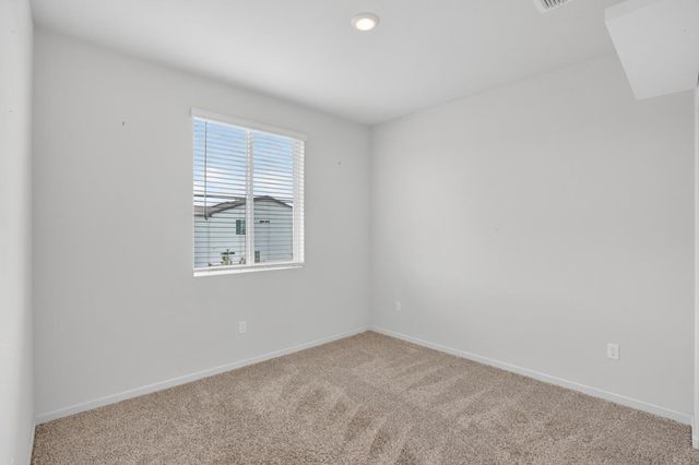 2103 Knotty Pine Way, Plumas Lake, CA 95961