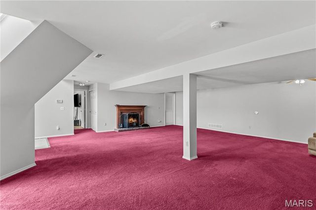 7 Country Lane Court, Florissant, MO 63033