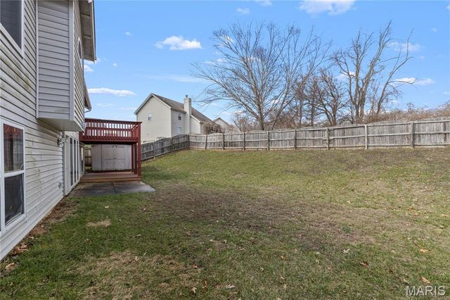 7 Country Lane Court, Florissant, MO 63033