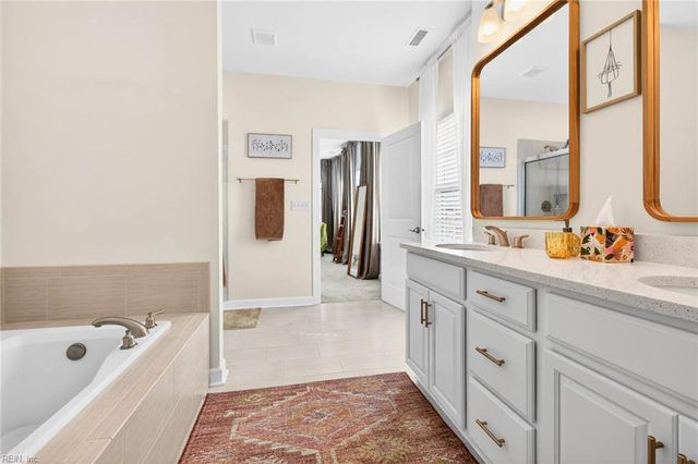 1927 Merano LN, Chesapeake, VA 23322