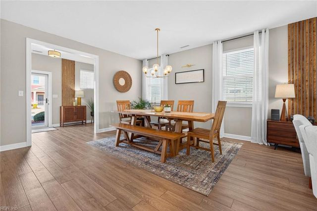 1927 Merano LN, Chesapeake, VA 23322