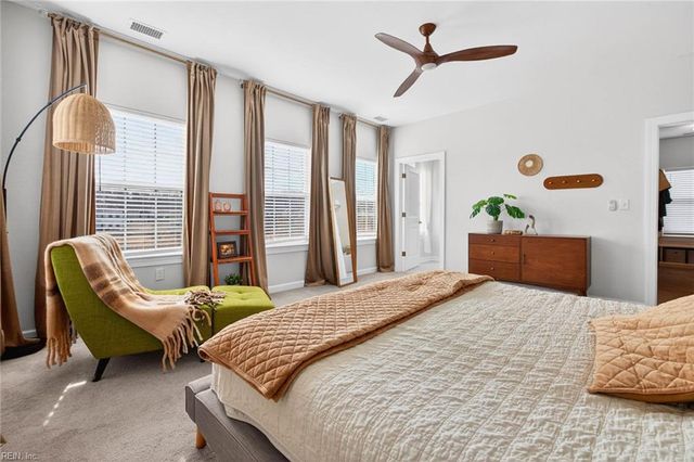 1927 Merano LN, Chesapeake, VA 23322